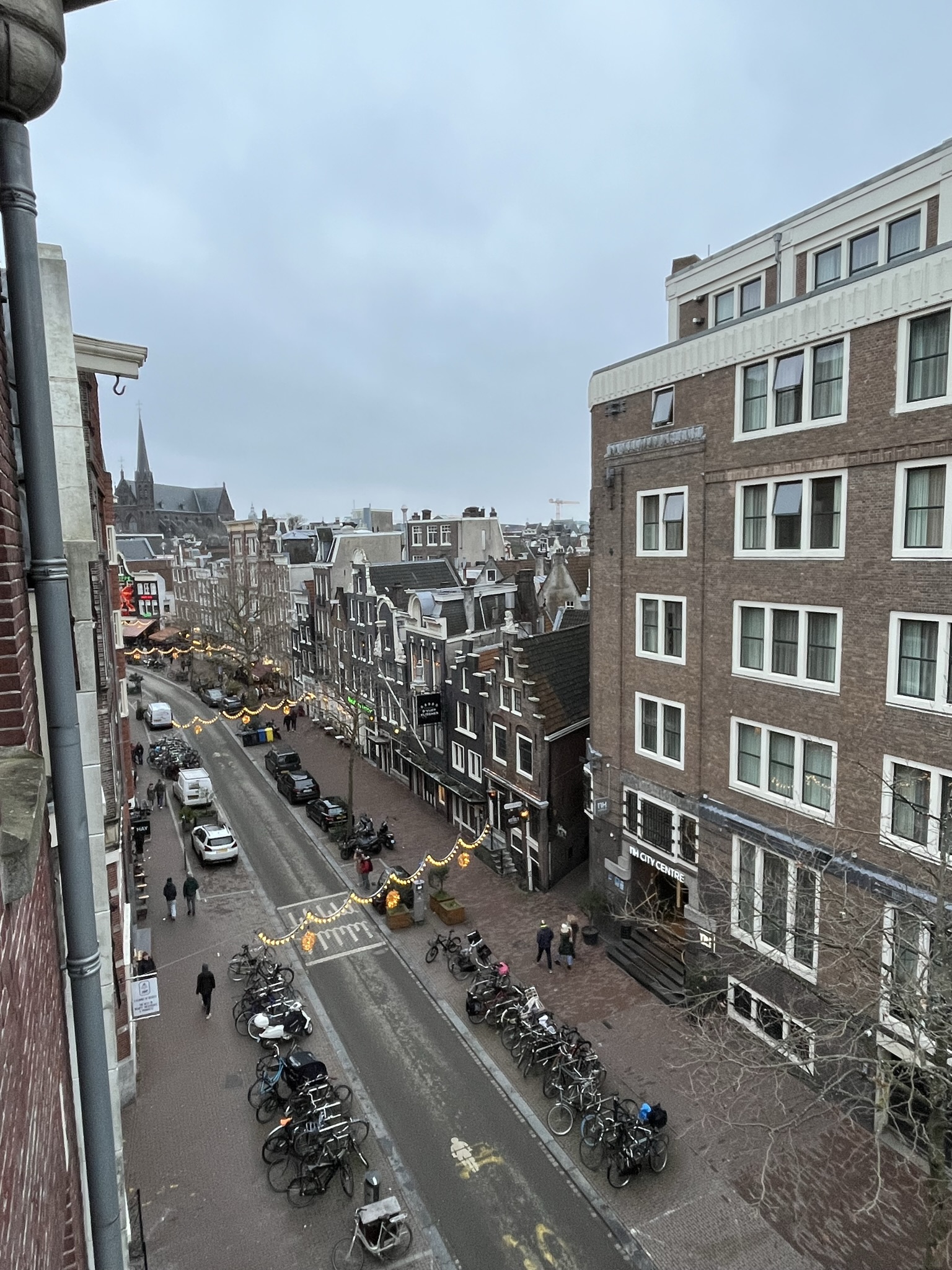 Nieuwezijds Voorburgwal 320