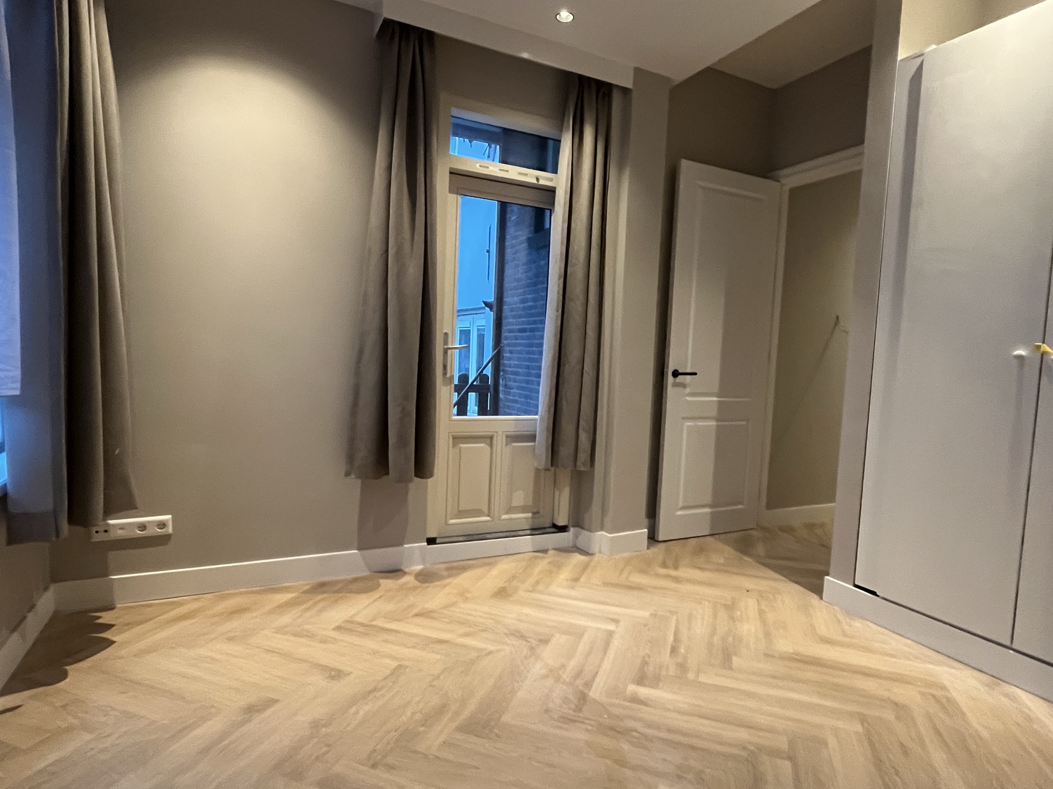 Nieuwezijds Voorburgwal 320