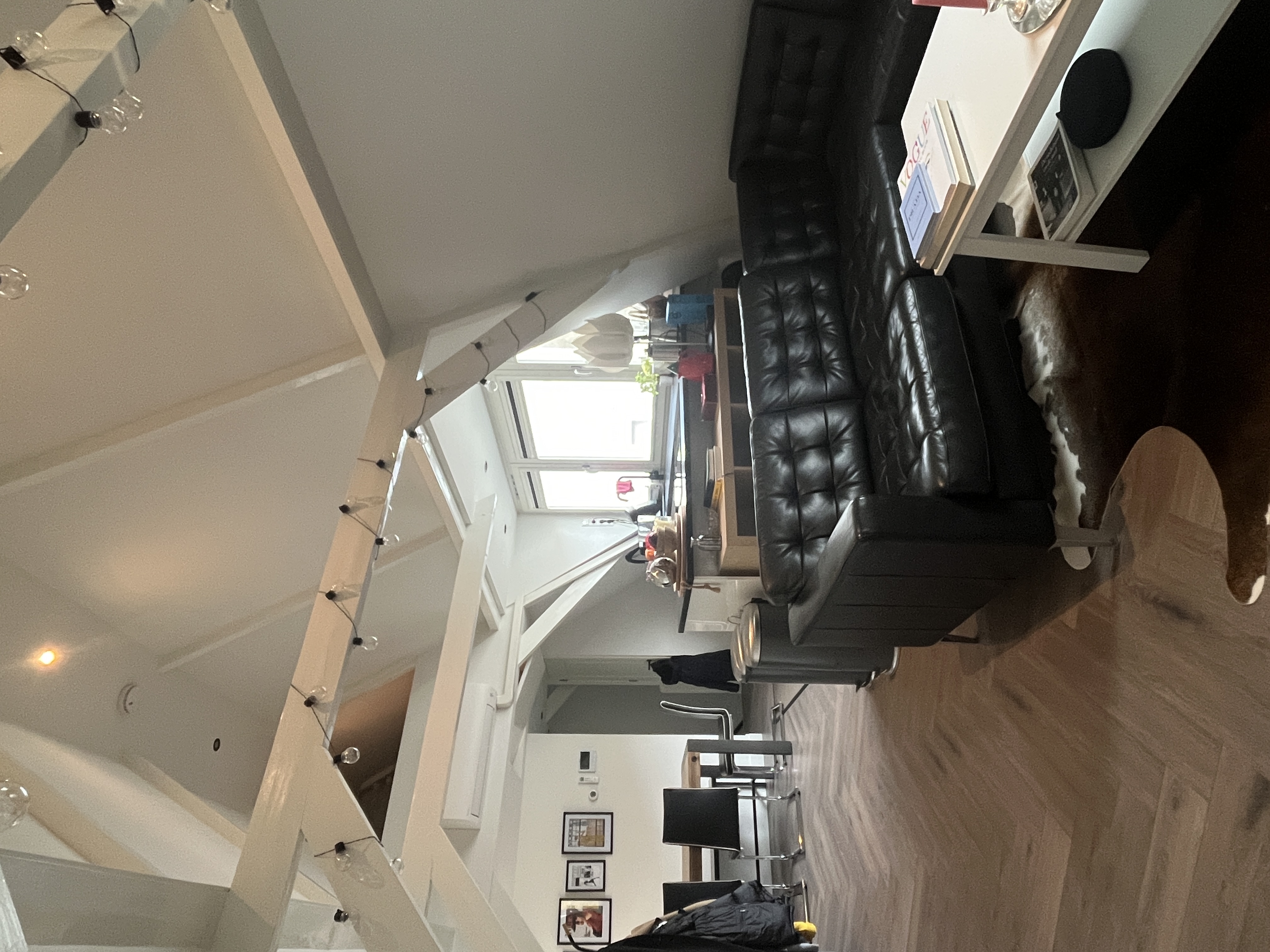 Nieuwezijds Voorburgwal 322 4hg