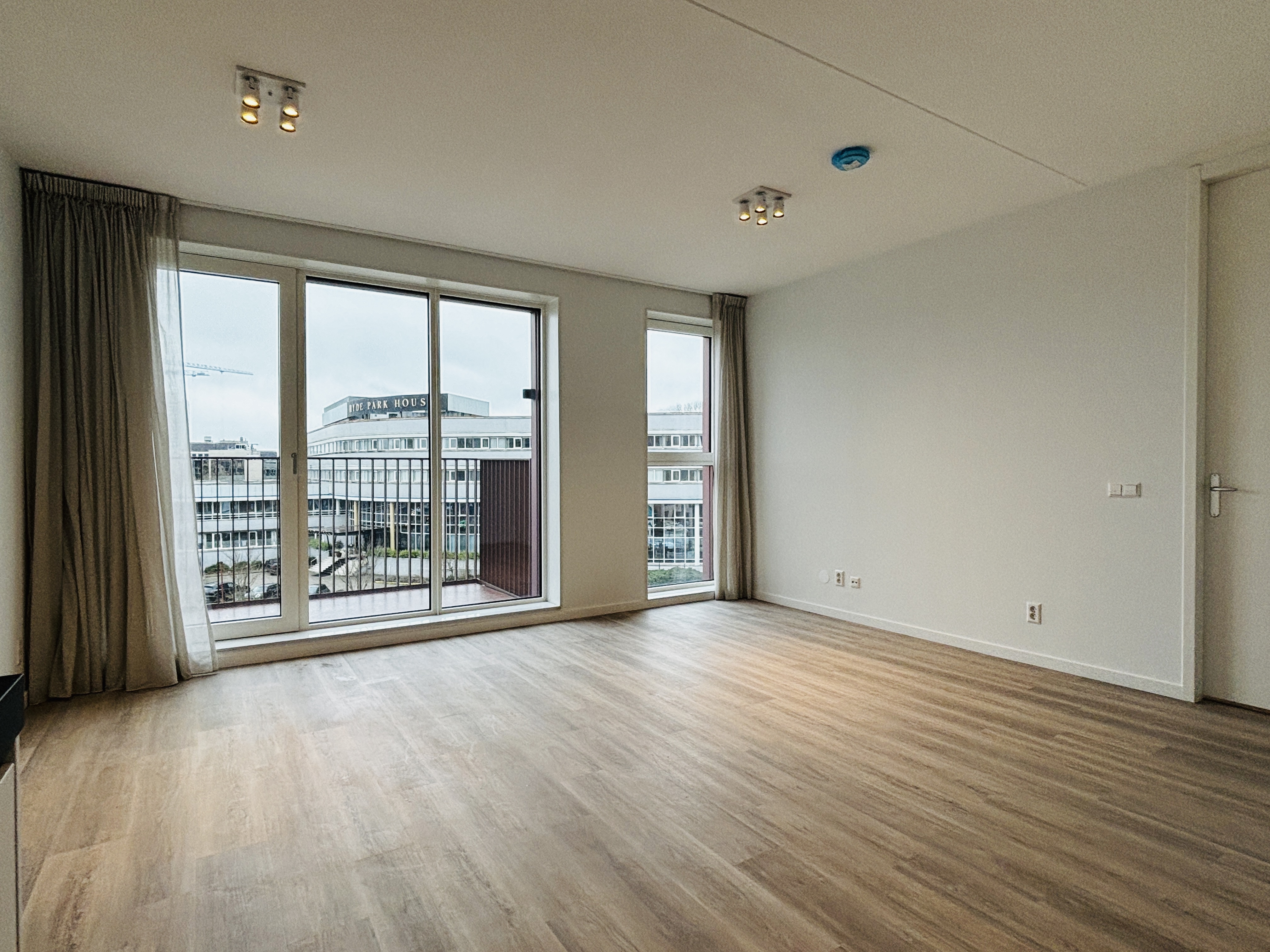 Mies van der Rohestraat 81