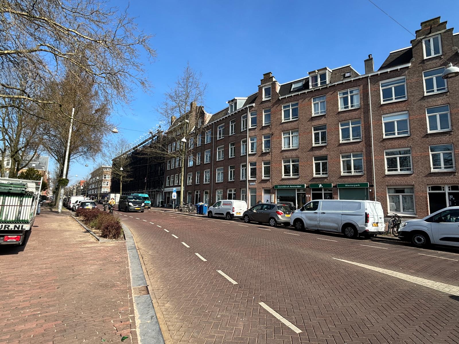 Spaarndammerstraat 28-B