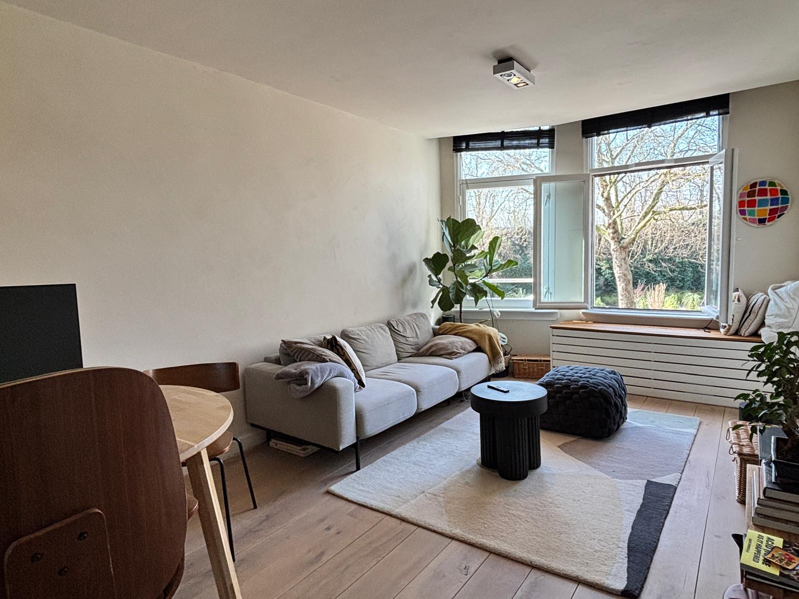 Spaarndammerstraat 28-B